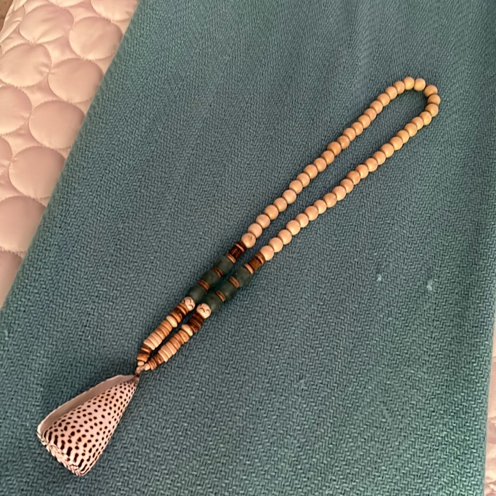 Shell Necklace